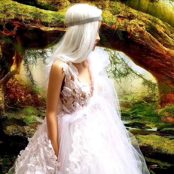 ADHIRA 4pc 3D Lace Tulle Sari Wedding Ballgown - Picture 3 of 8